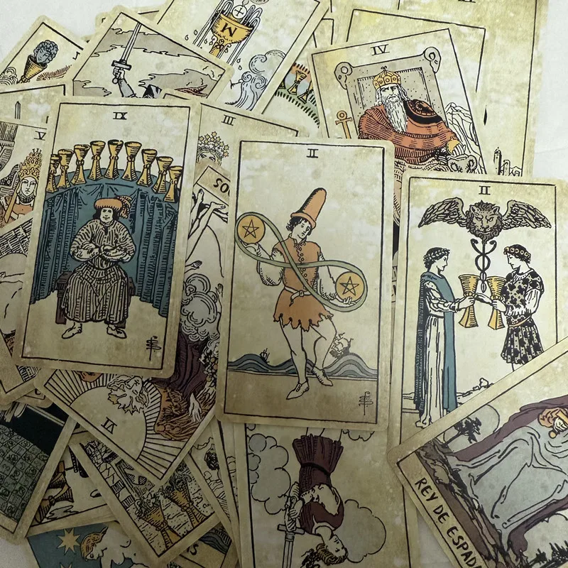 Cartes illustrées du Roi, des Amoureux et du Deux de Deniers
